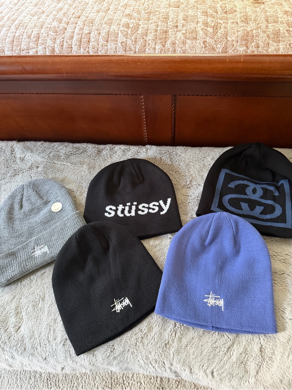 Knit Beanie Lot - Black, Gray, Blue new no tags